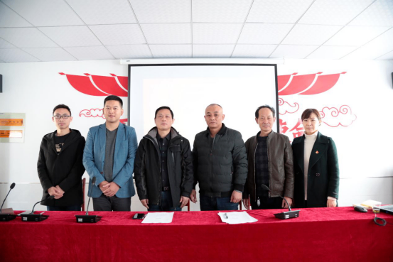 耐诺集团与小山村签约联合打造山羊生态养殖生产链